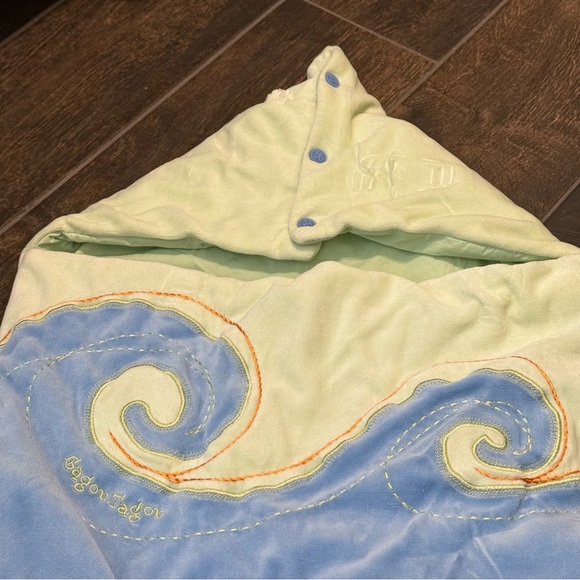 EUC Gagou Tagou Cuddle Bag - Picture 4 of 16